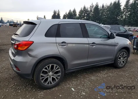2018 Mitsubishi Outlander Sport Es z USA, uszkodzony, nr VIN JA4AR3AU6JZ012920